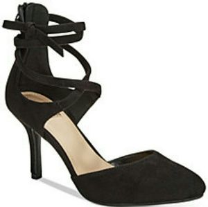 Impo Tasmine Stretch Pump, size 6 NWOT